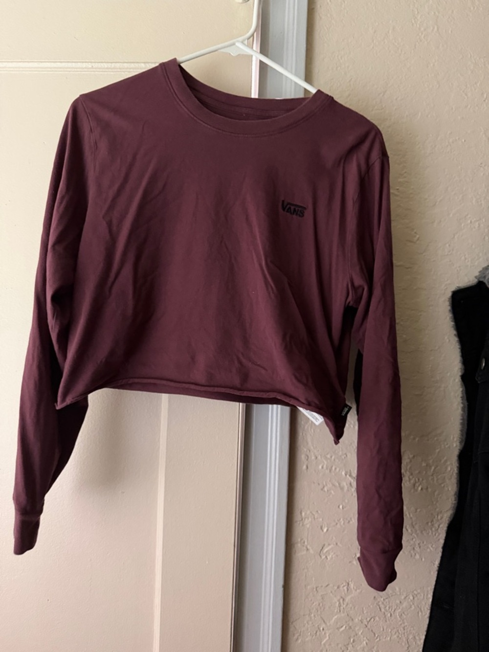 Vans Women's Long Sleeve Cropped Tee - Wine